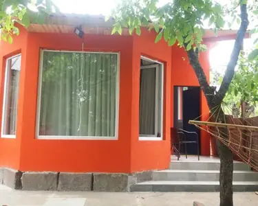 კოტეჯები ცემში